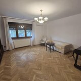 Calea Victoriei, Rond Sfintii Voievozi